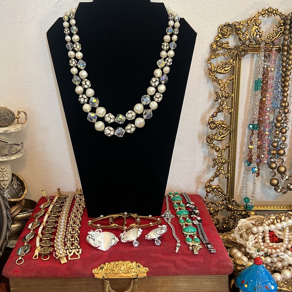 Jewelry Live Show 7/13 - Picture 4 of 13